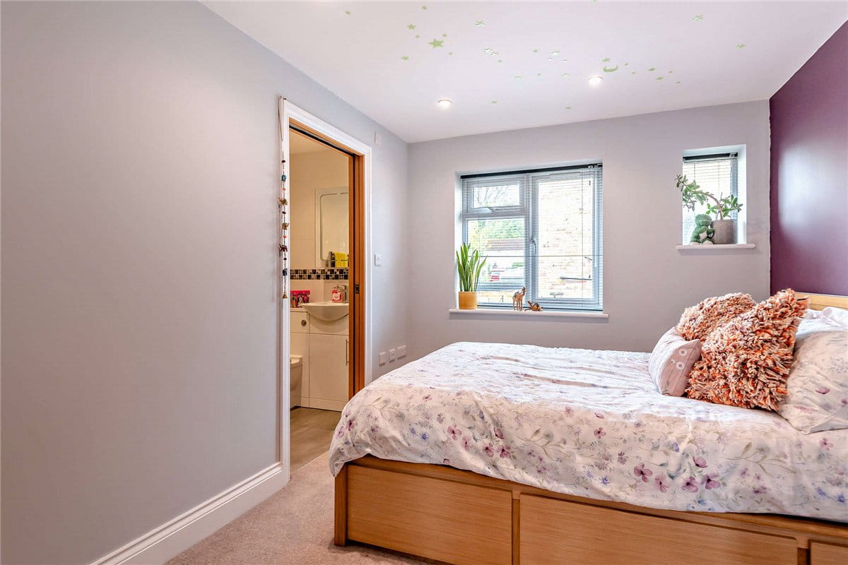 4 bedroom house, King John Road, Kingsclere RG20 - Available