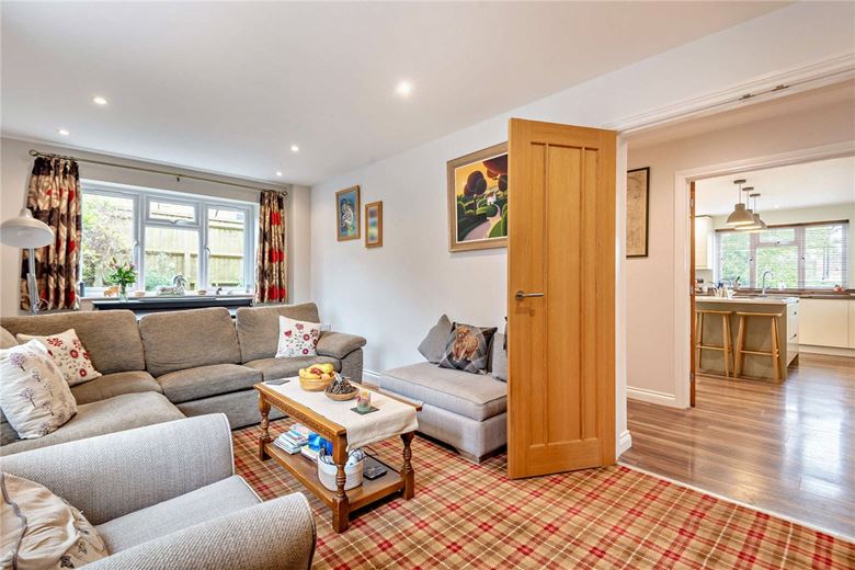 4 bedroom house, King John Road, Kingsclere RG20 - Available