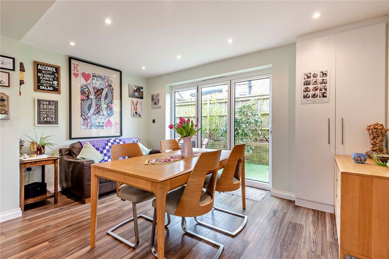 4 bedroom house, King John Road, Kingsclere RG20 - Available