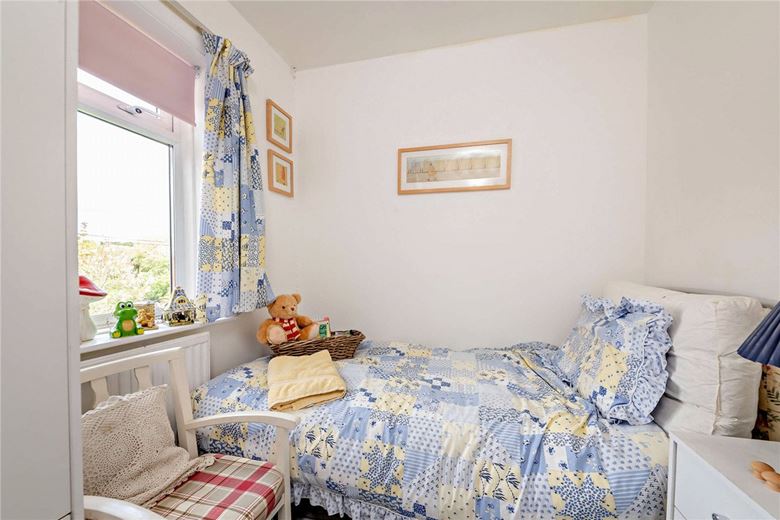 4 bedroom house, George Street, Kingsclere RG20 - Available