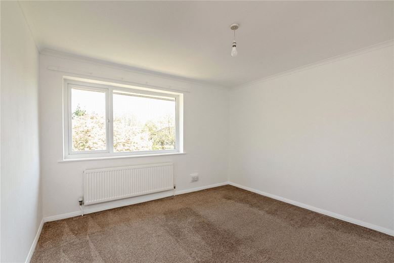 2 bedroom maisonette, Speen, Newbury RG14 - Available