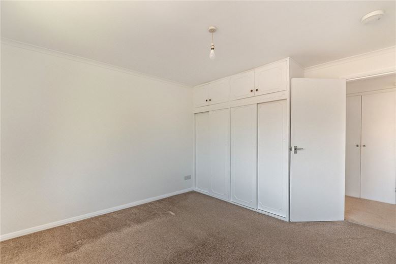 2 bedroom maisonette, Speen, Newbury RG14 - Available