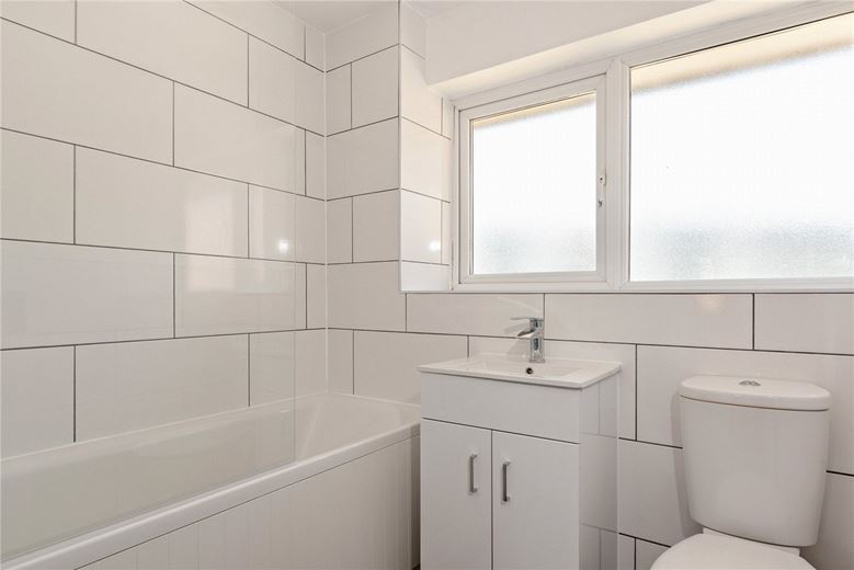 2 bedroom maisonette, Speen, Newbury RG14 - Available