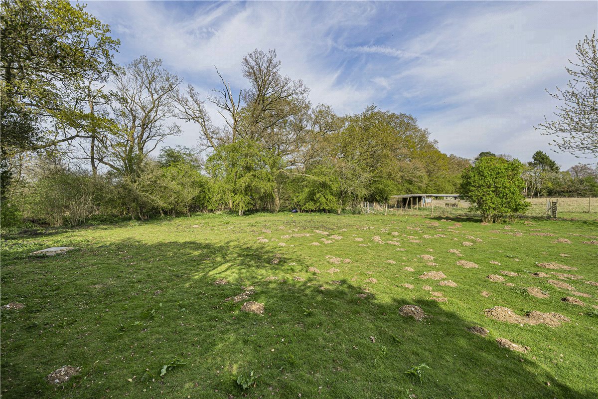 5 bedroom house, Oakley Wood, Benson OX10 - Available