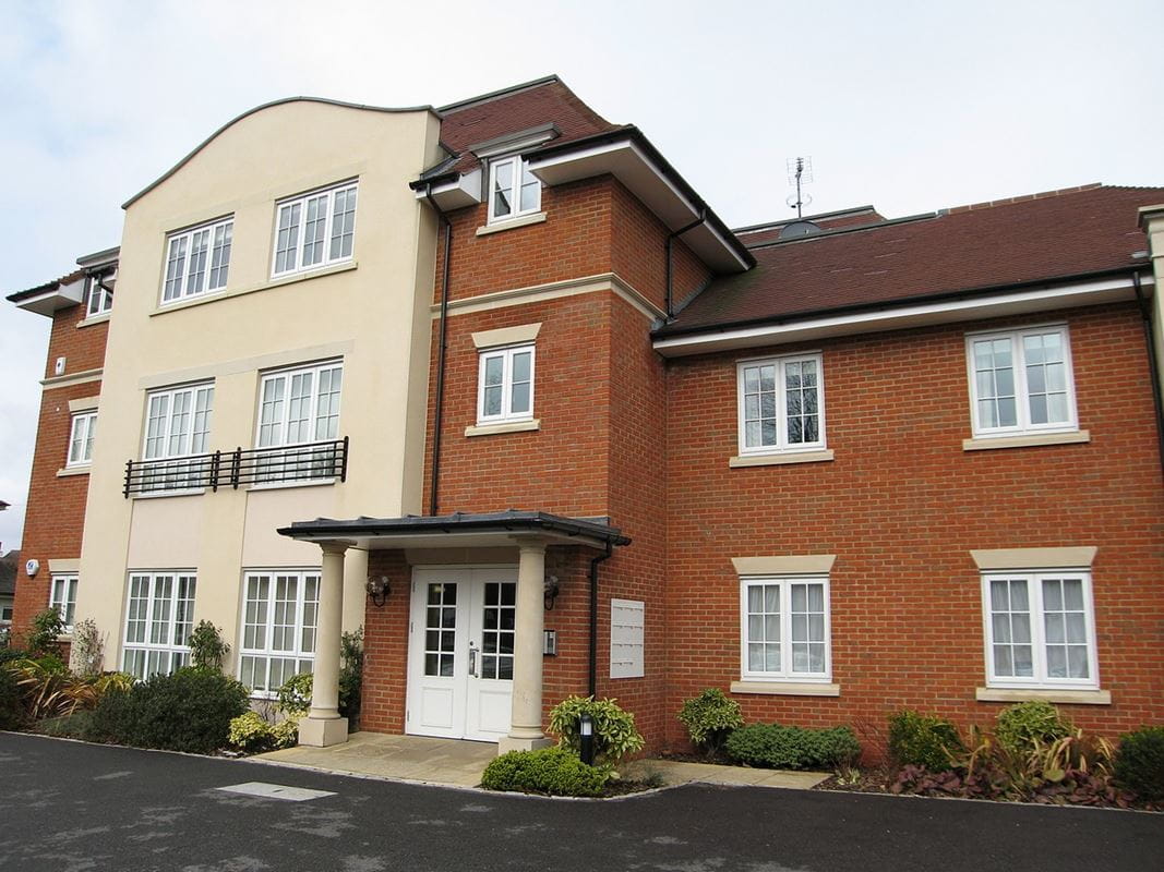 2 bedroom flat, Catherine Road, Newbury RG14 - Under Offer