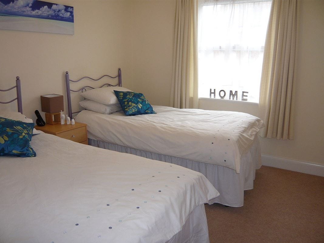 2 bedroom flat, Newtown Road, Newbury RG14