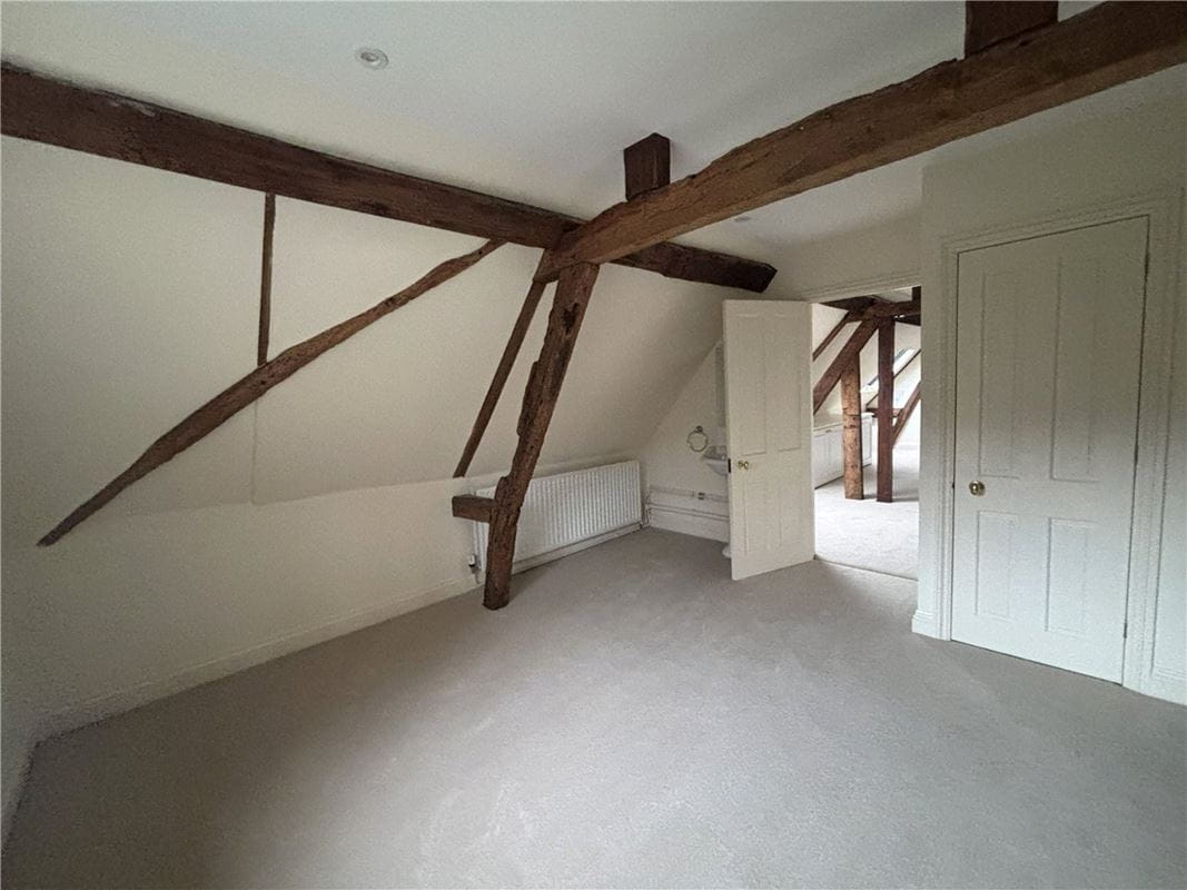 2 bedroom house, Hopgoods Green, Bucklebury RG7 - Under Offer