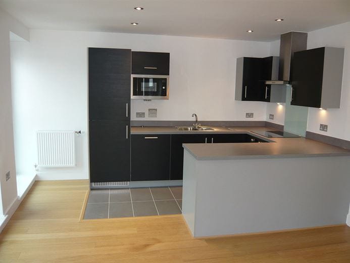 1 bedroom flat, Attfield, Park Way RG14 - Available