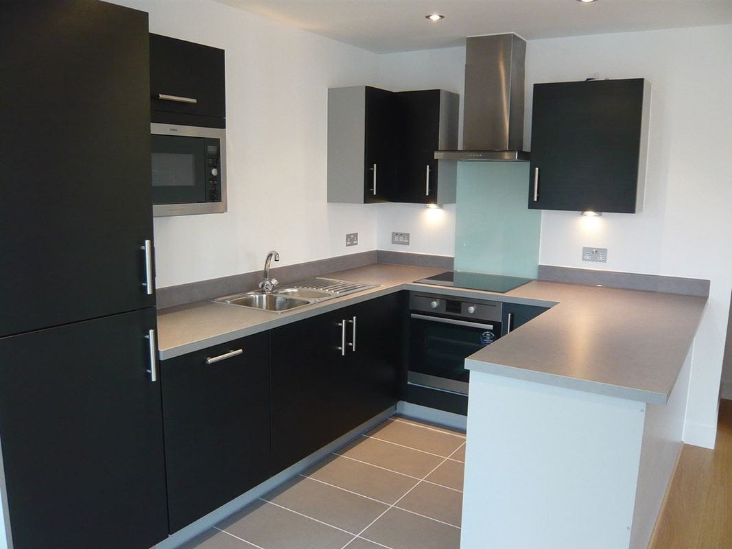 1 bedroom flat, Attfield, Park Way RG14 - Available