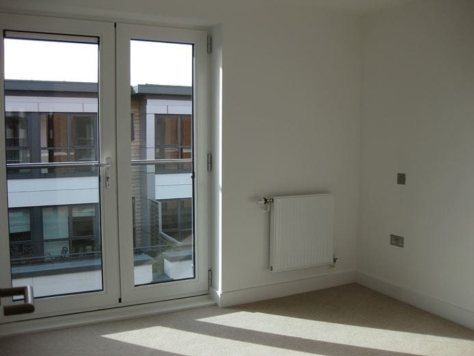 2 bedroom flat, Park Way, Newbury RG14