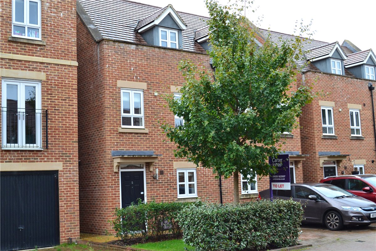 3 bedroom house, Newbury, Berkshire RG14 - Let Agreed