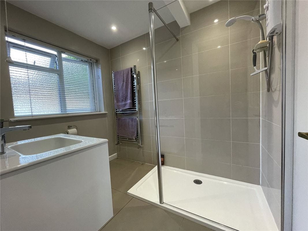 4 bedroom house, Newbury, Berkshire RG14 - Let Agreed