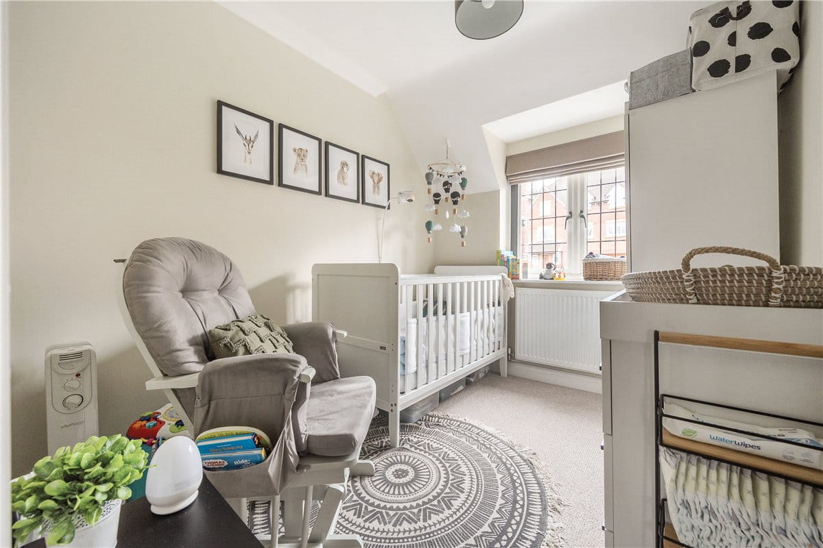 3 bedroom house, Woolhampton, Reading RG7