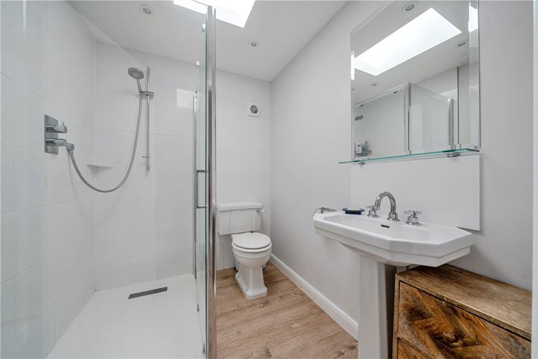 3 bedroom bungalow, Combe, Hungerford RG17 - Available