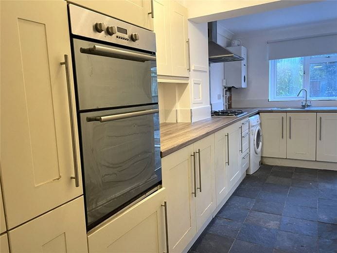 3 bedroom house, Newbury, Berkshire RG14 - Under Offer