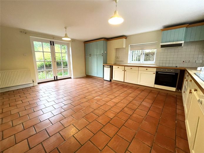2 bedroom cottage, Horris Hill, Newtown RG20