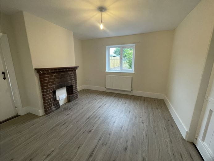 3 bedroom house, Aldermaston, Reading RG7 - Available
