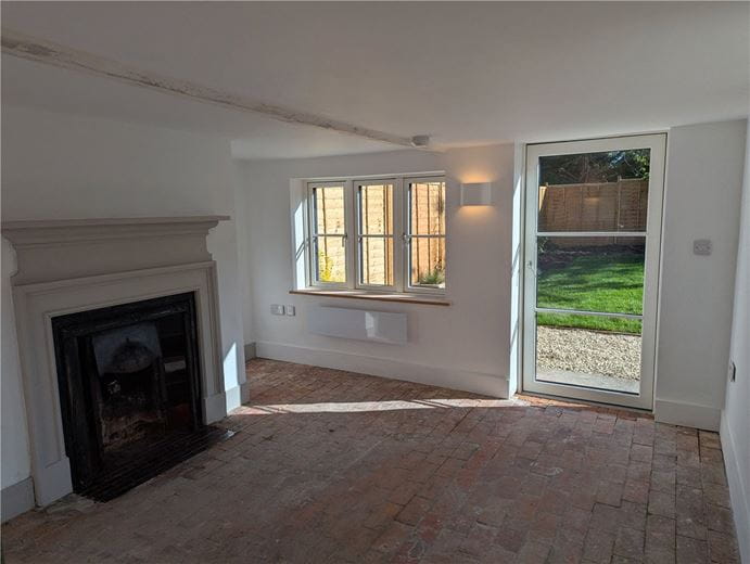 3 bedroom house, Enborne Street, Enborne RG14 - Let Agreed