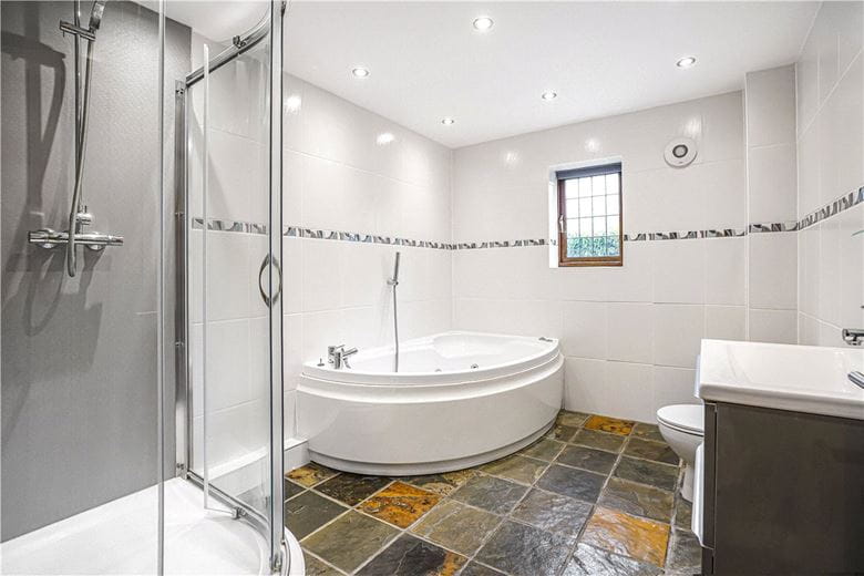 5 bedroom house, Manor Road, Wantage OX12 - Available