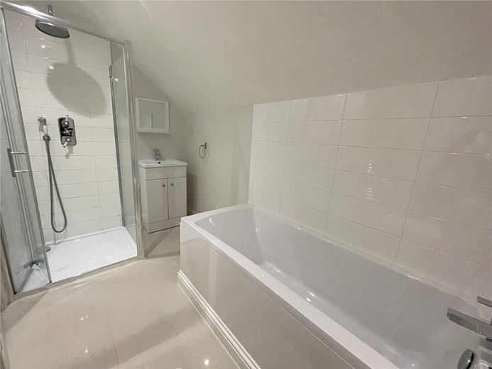 2 bedroom flat, Hungerford, Berkshire RG17 - Let Agreed