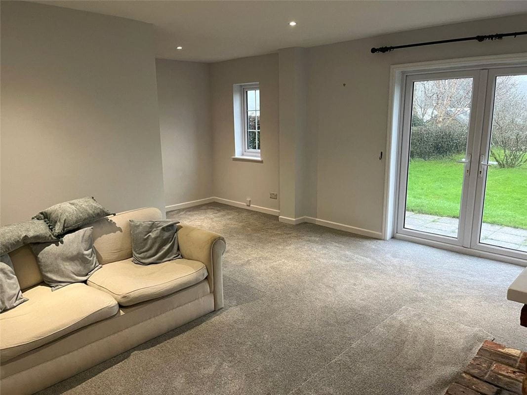 4 bedroom house, Sydmonton, Burghclere RG20 - Let Agreed