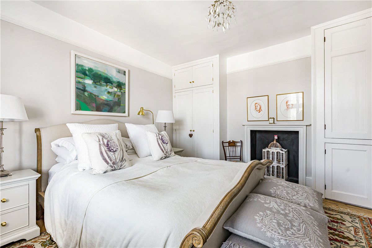 3 bedroom house, High Street, Eynsham OX29 - Available