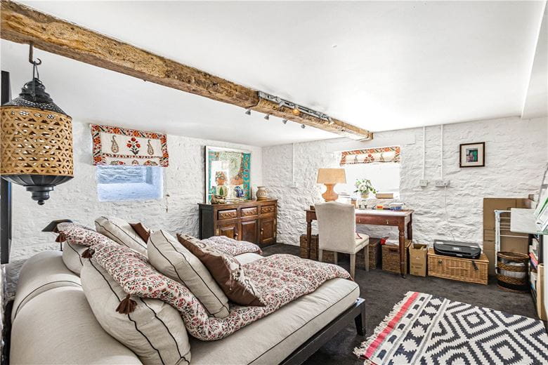 3 bedroom house, High Street, Eynsham OX29 - Available