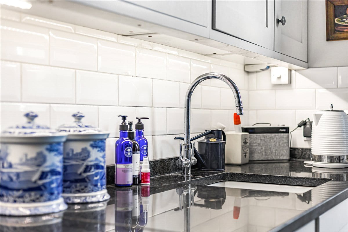 3 bedroom house, High Street, Eynsham OX29 - Available