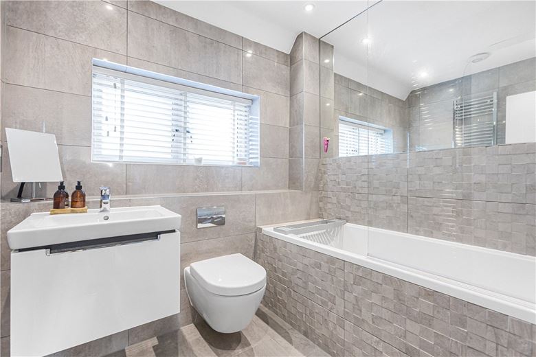 3 bedroom house, Couling Close, Yarnton OX5 - Available