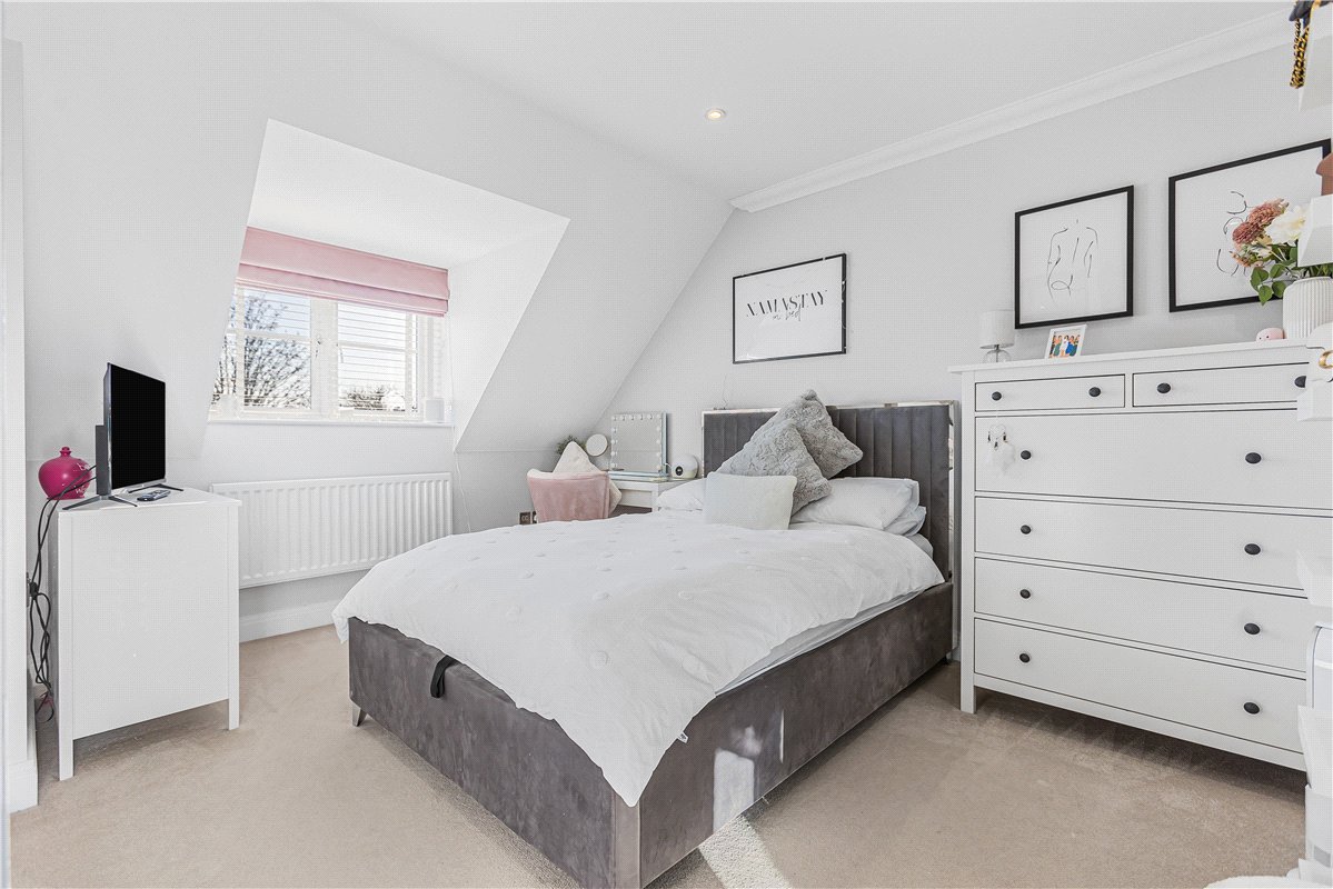 3 bedroom house, Couling Close, Yarnton OX5 - Available