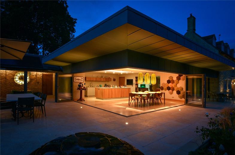 4 bedroom house, Mill End, Chadlington OX7 - Available