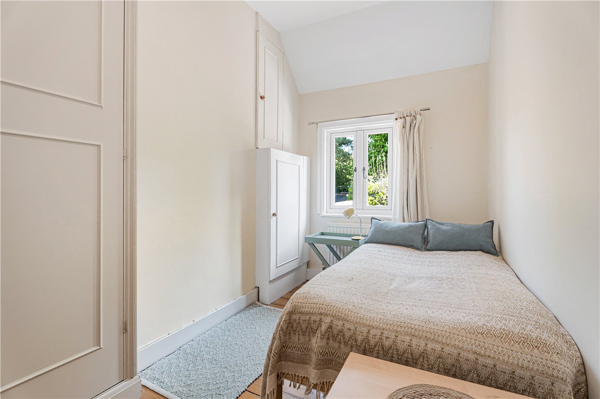 3 bedroom cottage, Wolvercote Green, Oxford OX2 - Available