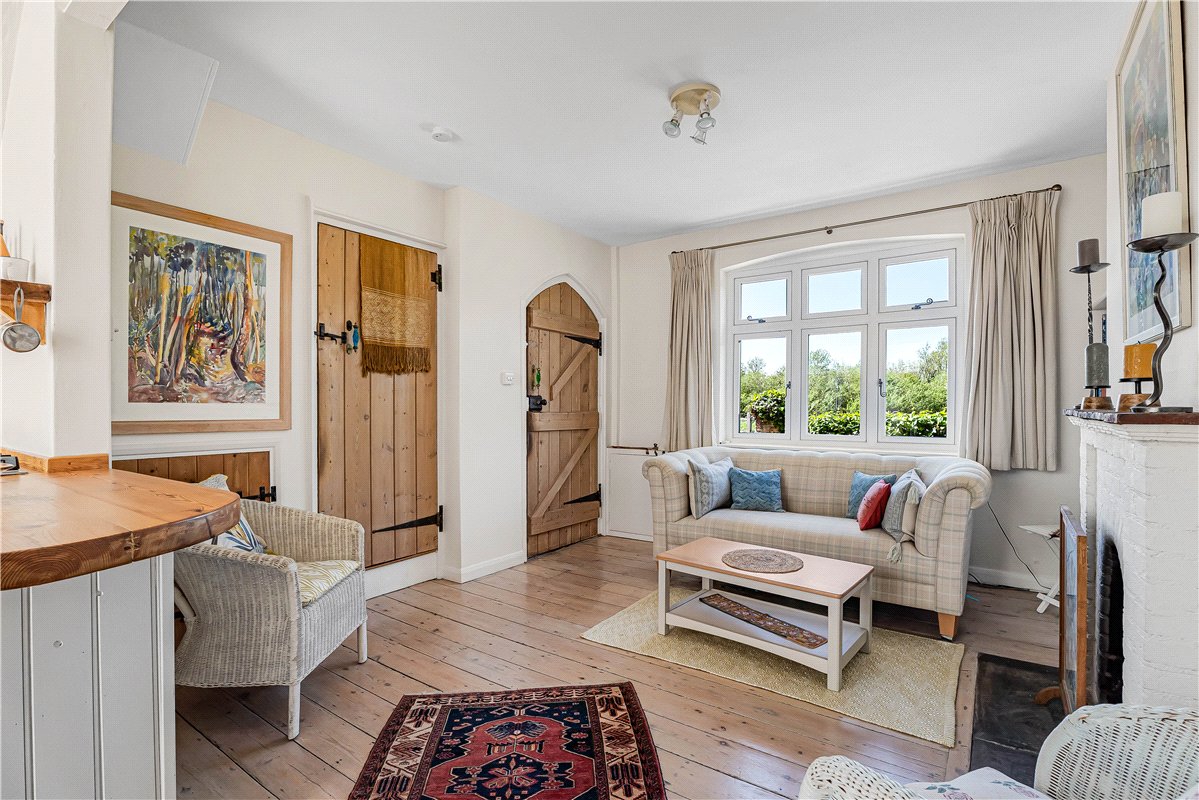 3 bedroom cottage, Wolvercote Green, Oxford OX2 - Available