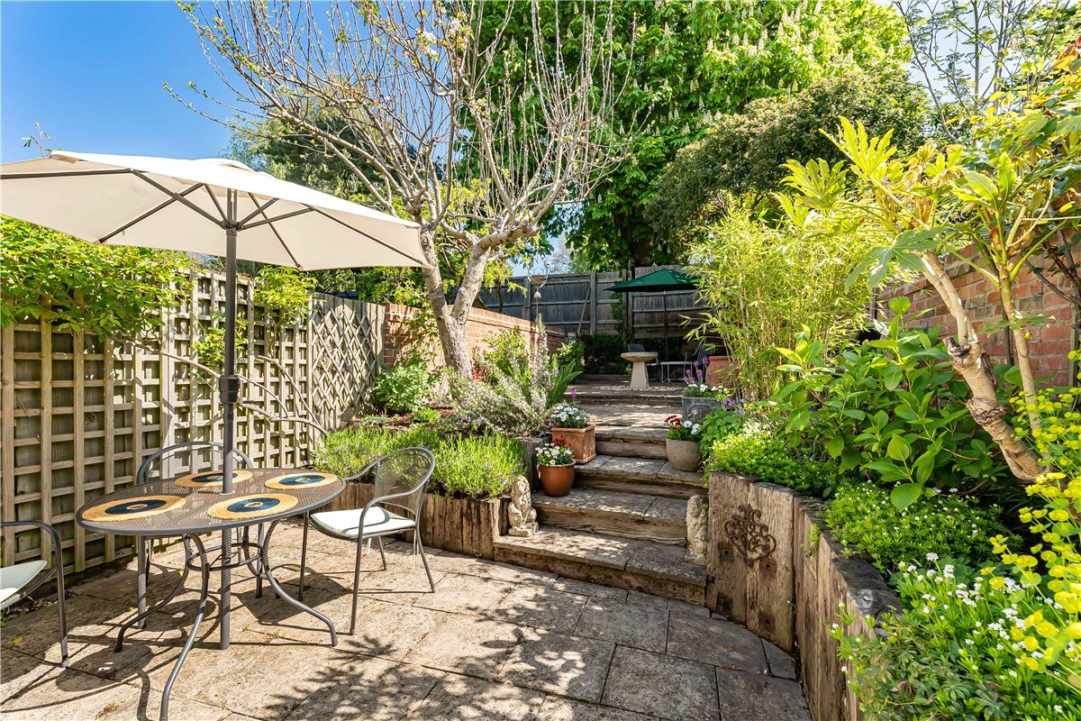 3 bedroom cottage, Wolvercote Green, Oxford OX2 - Available