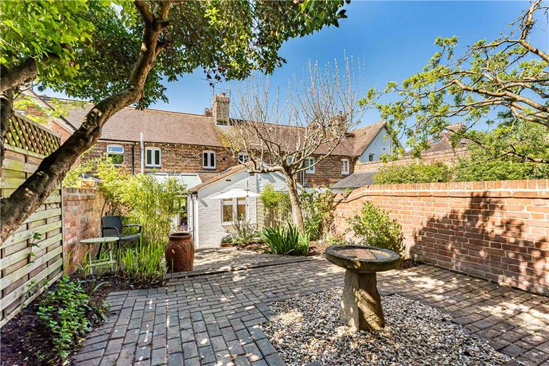 3 bedroom cottage, Wolvercote Green, Oxford OX2 - Available