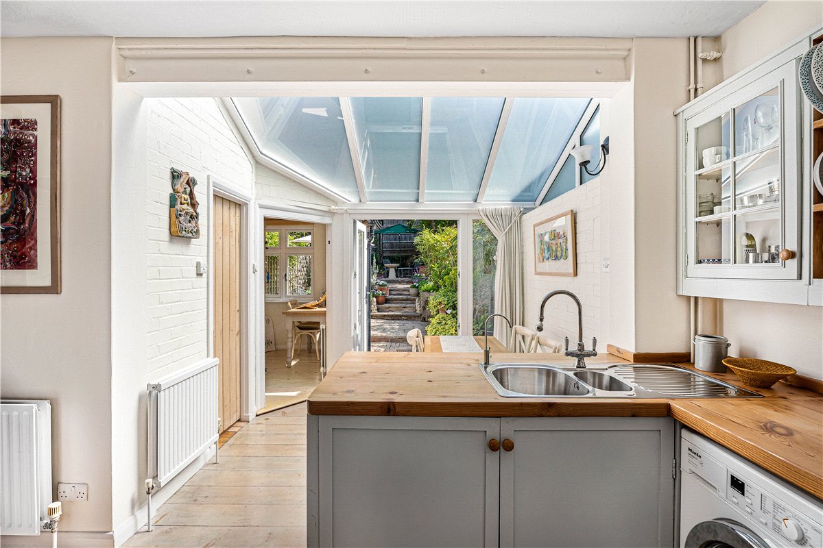 3 bedroom cottage, Wolvercote Green, Oxford OX2 - Available
