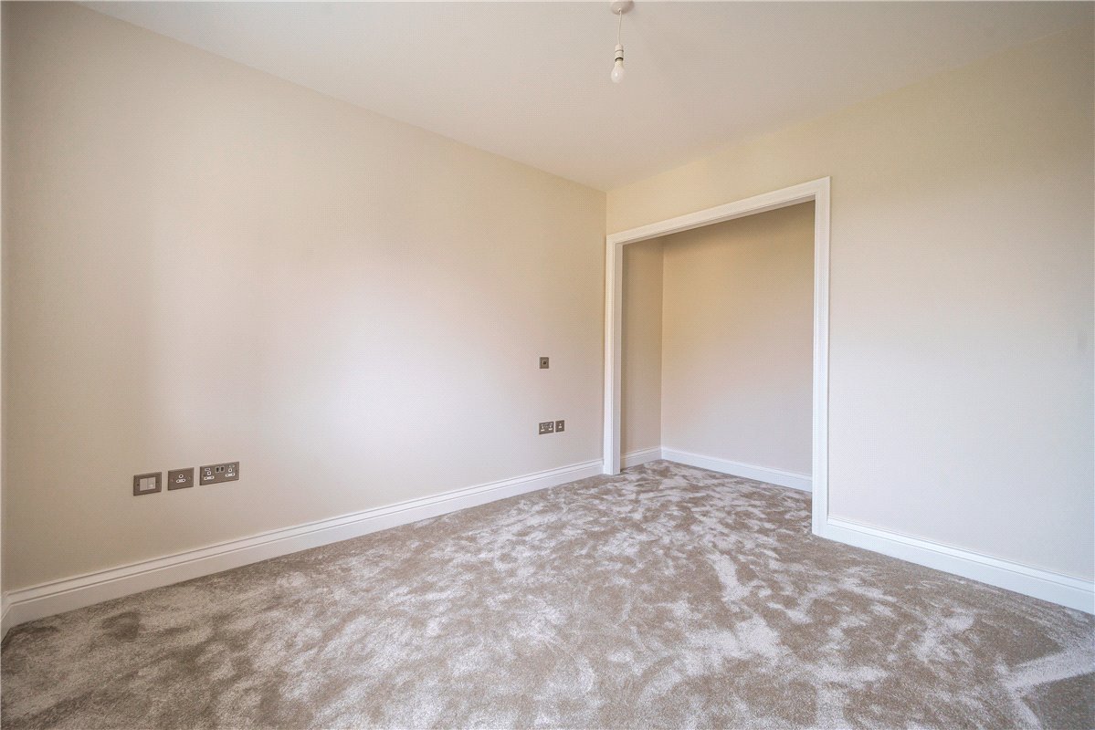 4 bedroom house, Southfields, Weston-on-the-Green OX25 - Available