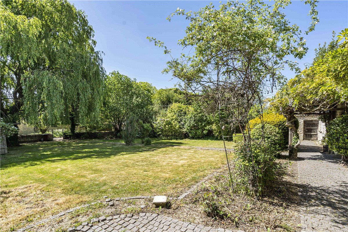 5 bedroom house, North Lane, Weston-on-the-Green OX25 - Sold STC