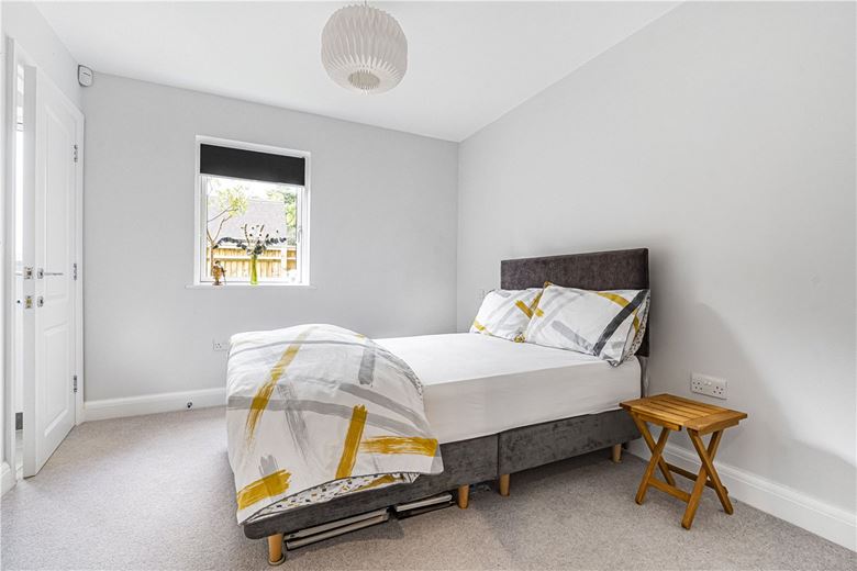 2 bedroom flat, Cumnor Hill, Oxford OX2 - Sold