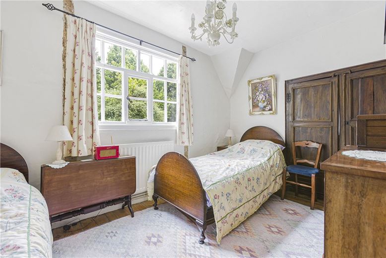 4 bedroom house, The Causeway, Steventon OX13 - Sold