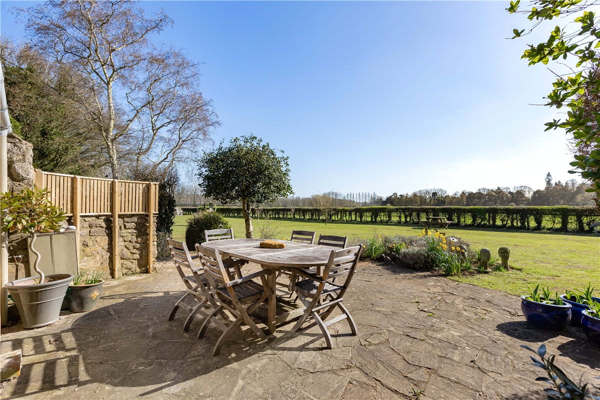 4 bedroom house, Station Road, Lower Heyford OX25 - Available