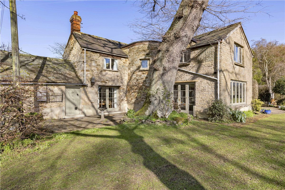 4 bedroom house, Station Road, Lower Heyford OX25 - Available