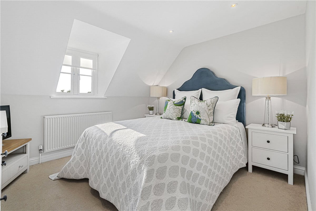 4 bedroom house, Shepherds Close, Weston-on-the-Green OX25 - Sold STC