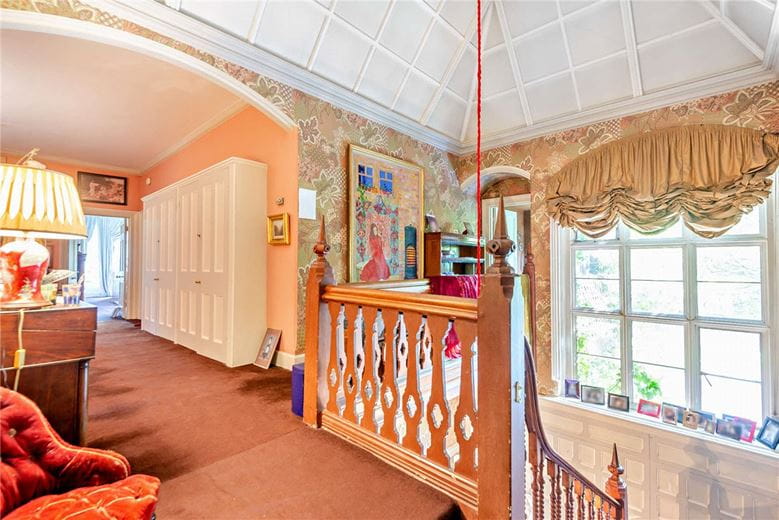 5.5 acres Country Estate, Priest Hill, Old Windsor SL4 - Available