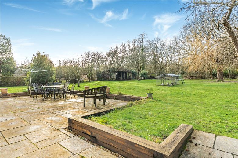 4 bedroom house, Bagley Wood Road, Kennington OX1 - Available