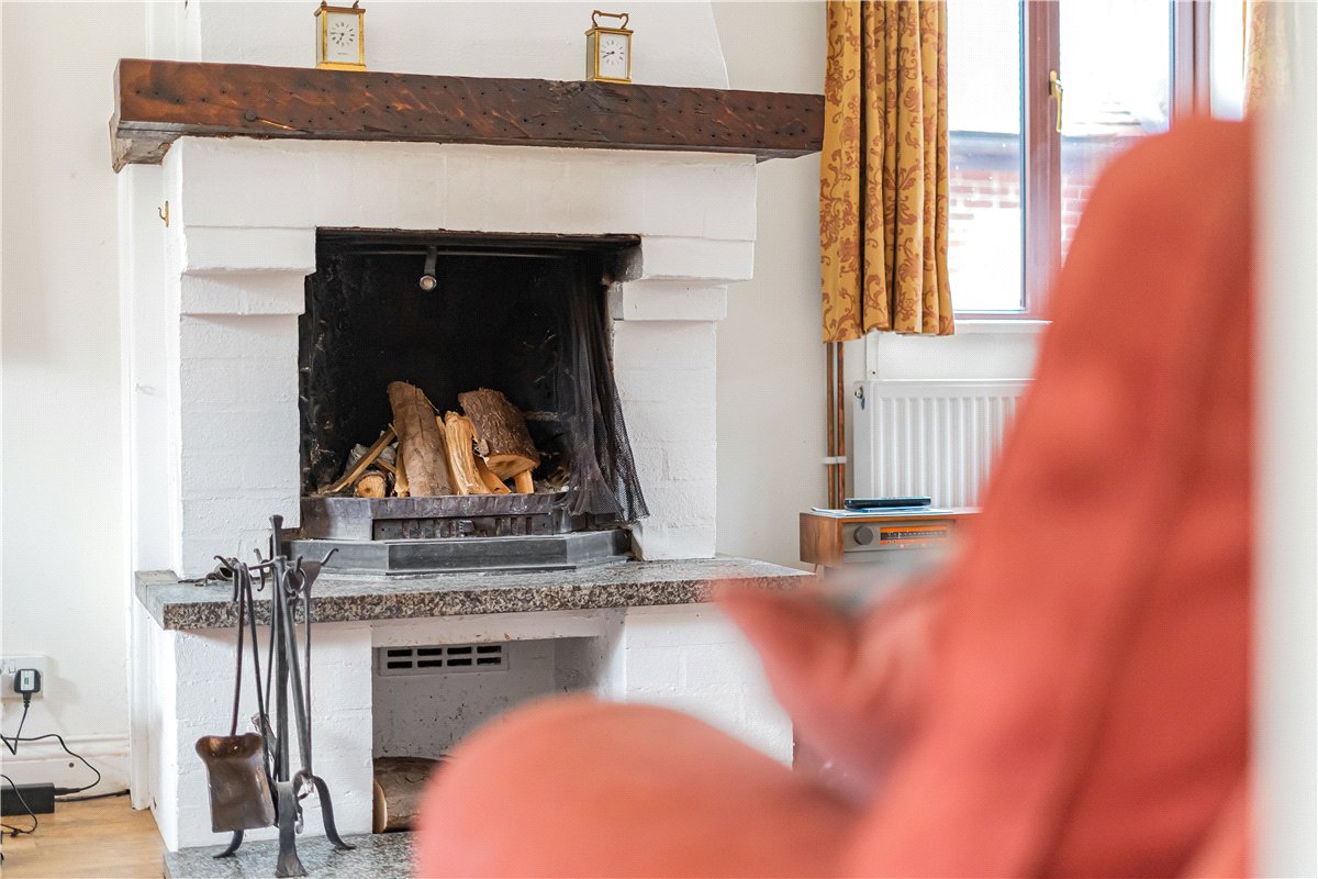 4 bedroom house, Bagley Wood Road, Kennington OX1 - Available