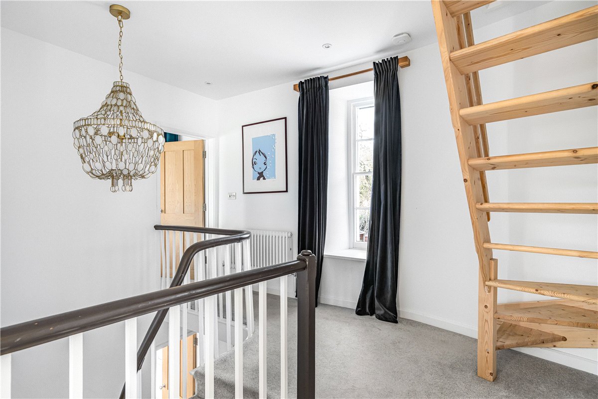 4 bedroom house, Weston Road, Bletchingdon OX5 - Available