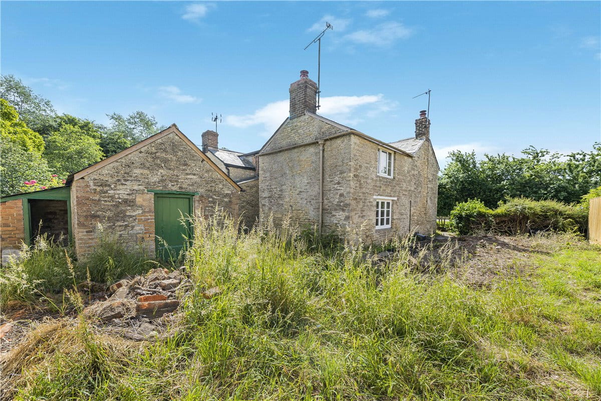 3 bedroom cottage, Barnard Gate, Witney OX29 - Sold STC