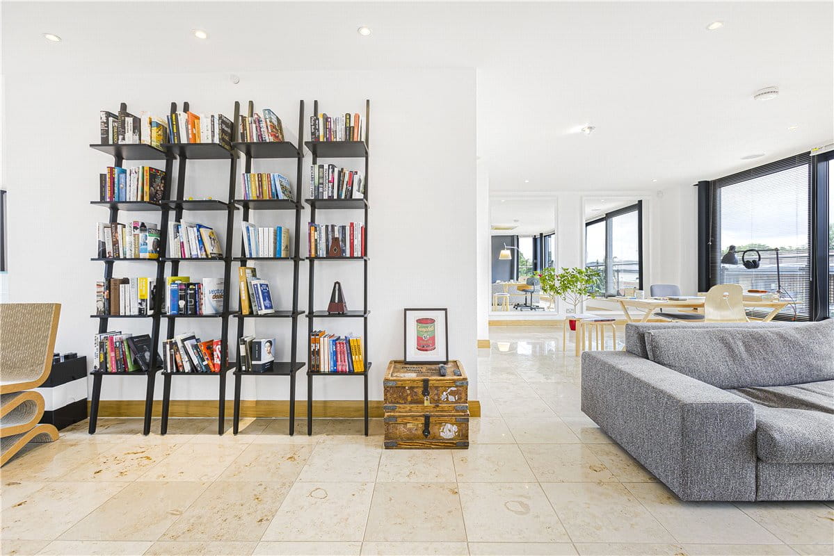 4 bedroom flat, St. Thomas Street, Oxford OX1 - Sold