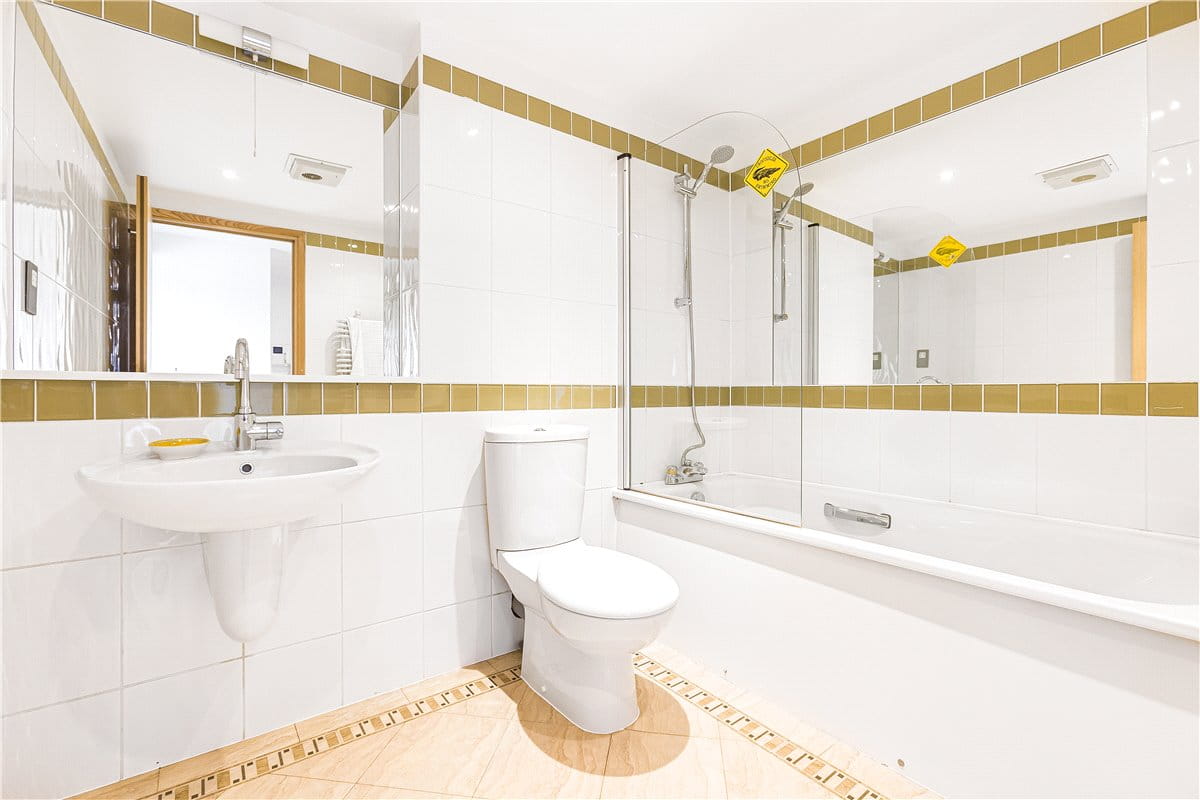 4 bedroom flat, St. Thomas Street, Oxford OX1 - Sold